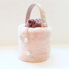 Load image into Gallery viewer, BG20 B20107/9565 Furry Bucket Purse
