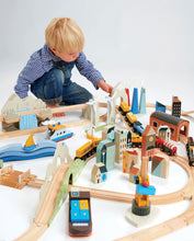 Load image into Gallery viewer, Mountain View Train set
